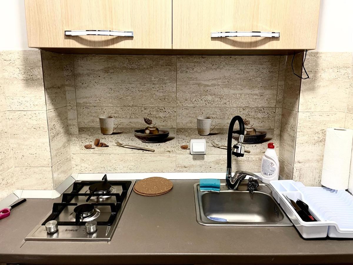 Studio Vio Apartment ทูลเซีย ภายนอก รูปภาพ
